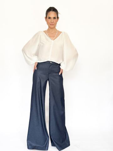 Pantaloni largi tip blug