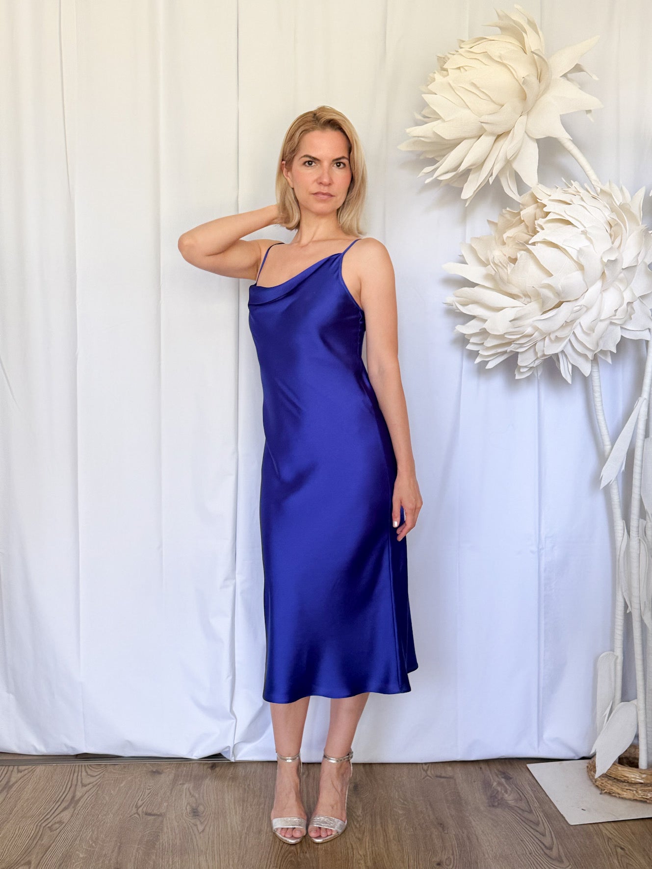 Rochie furou cu decolteu asimetric din matasica - idyllicstore