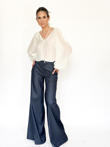Pantaloni largi tip blug