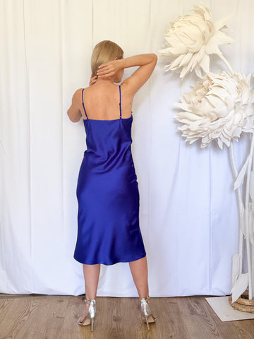 Rochie furou cu decolteu asimetric din matasica - idyllicstore