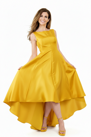 Rochie cu trena  din tafta