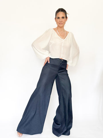Pantaloni largi tip blug