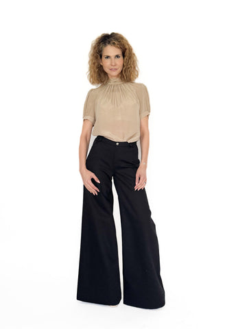 Pantaloni largi tip blug
