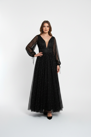 Rochie lunga din tull cu perle aplicate